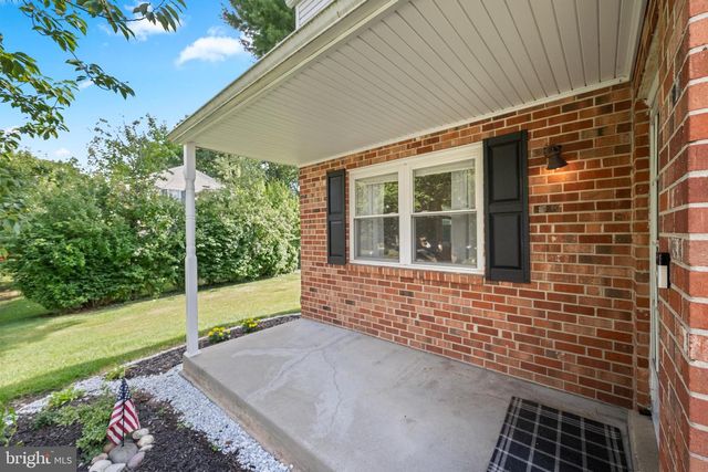 621 CRESTWYCK DR, King Of Prussia, PA 19406
