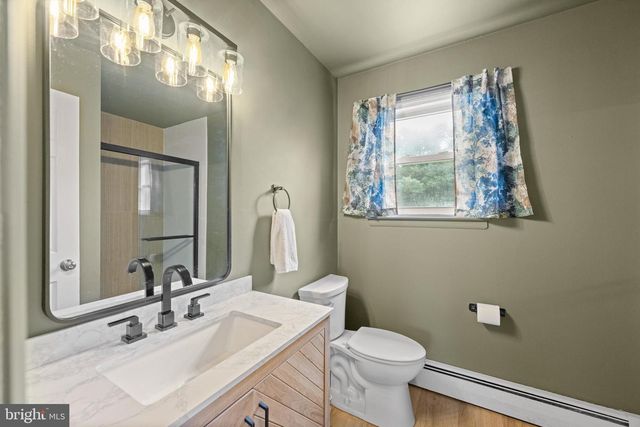 621 CRESTWYCK DR, King Of Prussia, PA 19406