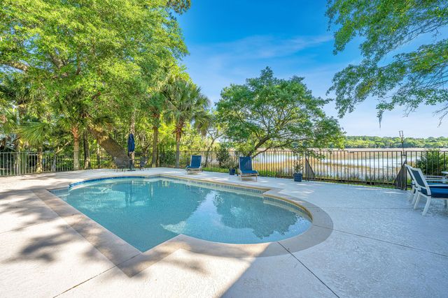 5084 Timber Race Course, Hollywood, SC 29449