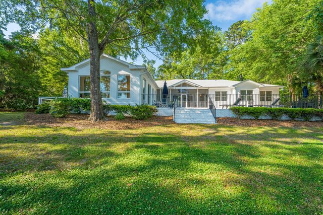 5084 Timber Race Course, Hollywood, SC 29449