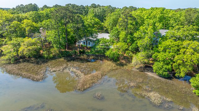 5084 Timber Race Course, Hollywood, SC 29449