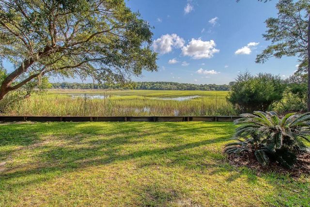 5084 Timber Race Course, Hollywood, SC 29449
