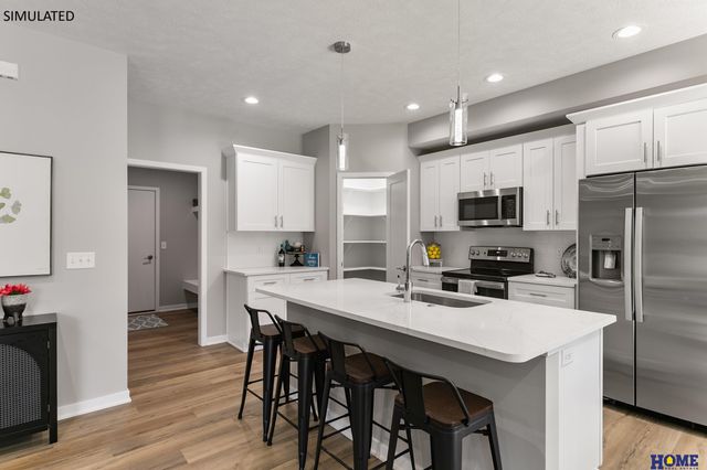 10832 Legends Lane, Lincoln, NE 68527