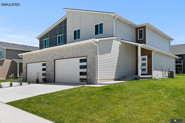 10832 Legends Lane, Lincoln, NE 68527