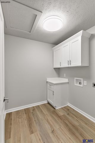 10832 Legends Lane, Lincoln, NE 68527