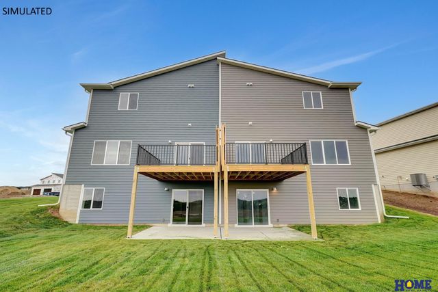10832 Legends Lane, Lincoln, NE 68527