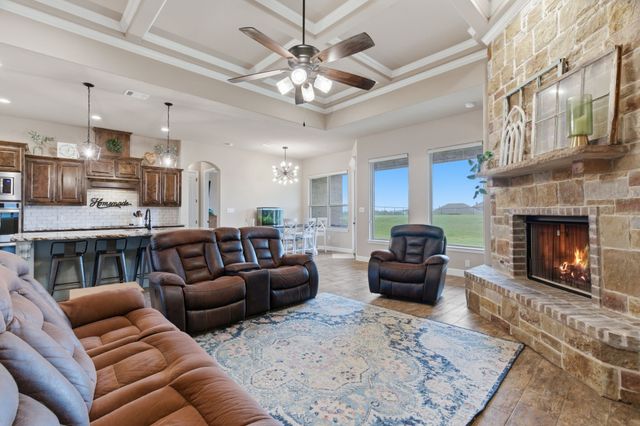8600 County Road 1229, Godley, TX 76044