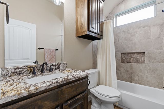 8600 County Road 1229, Godley, TX 76044