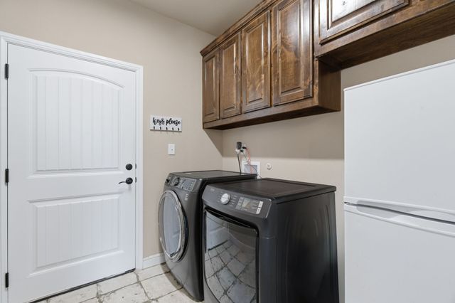 8600 County Road 1229, Godley, TX 76044