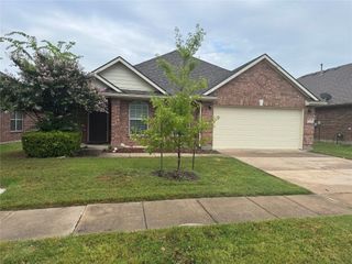 921 Horizon Ridge Circle, Little Elm, TX 75068