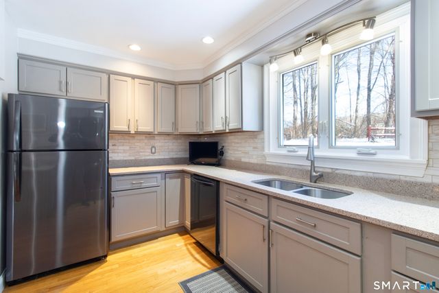 107 Burt Road, Guilford, CT 06437