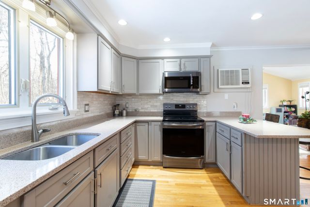 107 Burt Road, Guilford, CT 06437