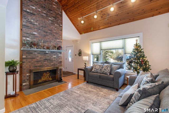 107 Burt Road, Guilford, CT 06437