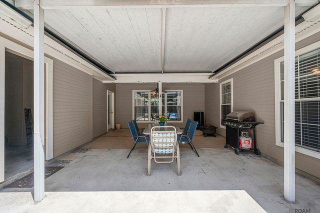 5411 Sophie Anne Dr, Zachary, LA 70791