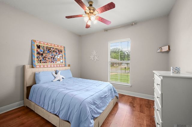 5411 Sophie Anne Dr, Zachary, LA 70791