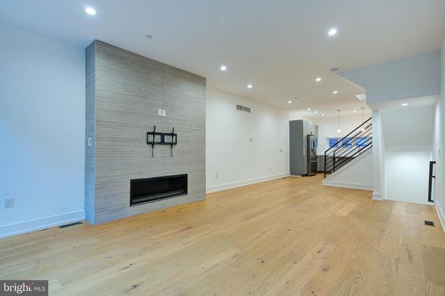 1746 N HOPE ST, Philadelphia, PA 19122