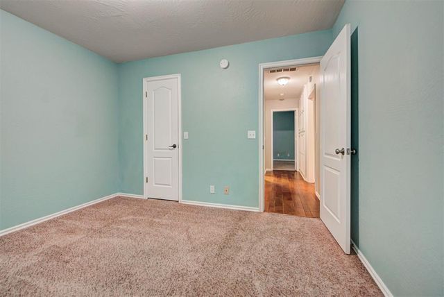 3805 Annalane Drive, Norman, OK 73072