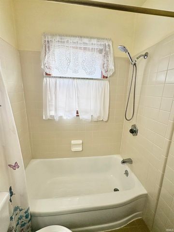 10 Longview Terrace, Lafayette, IN 47904