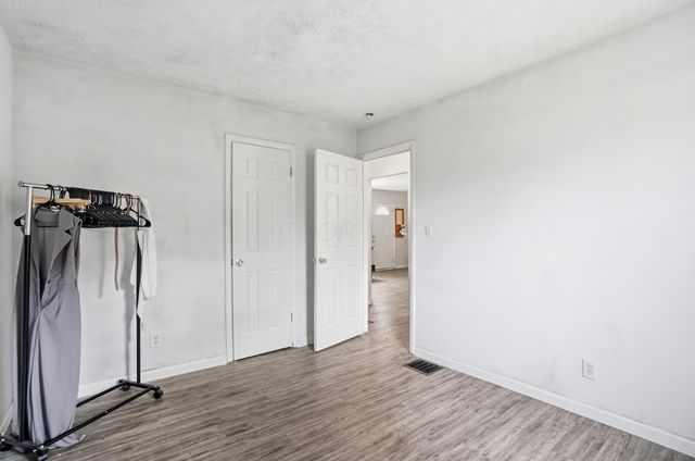 1033 E 22nd Avenue, Columbus, OH 43211