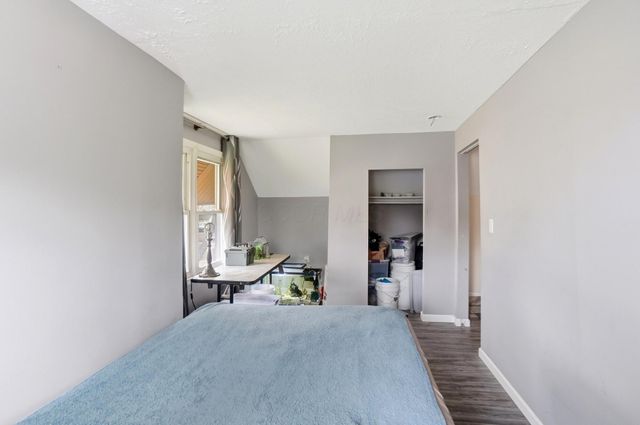 1033 E 22nd Avenue, Columbus, OH 43211