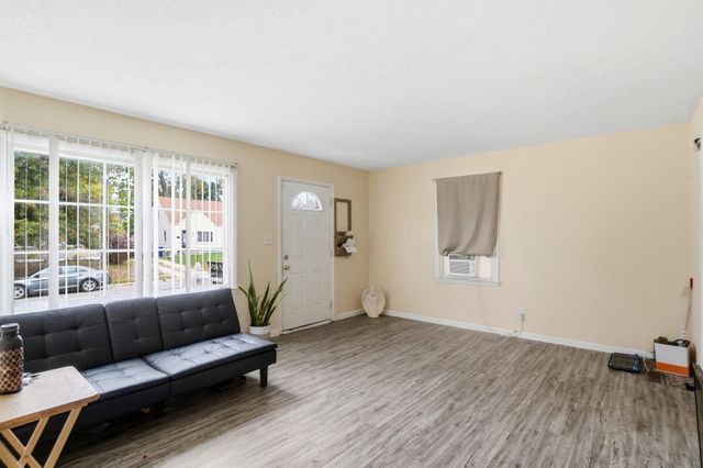 1033 E 22nd Avenue, Columbus, OH 43211