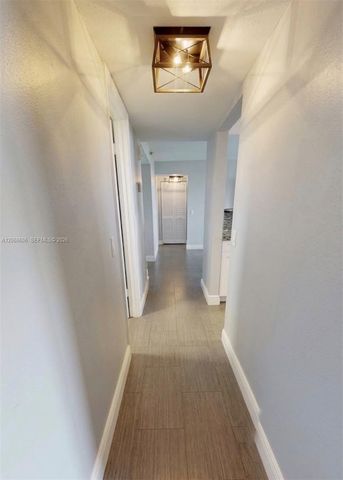 105 Lake Emerald Drive 503, Oakland Park, FL 33309