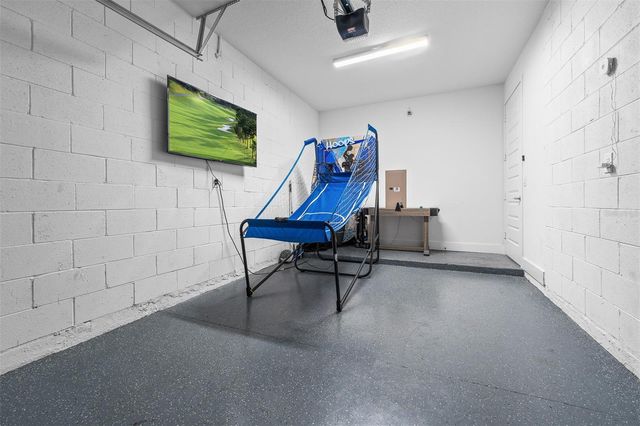 856 DRIVING RANGE COURT, Reunion, FL 34747