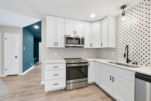 2910 Driftwood Drive, Durham, NC 27707