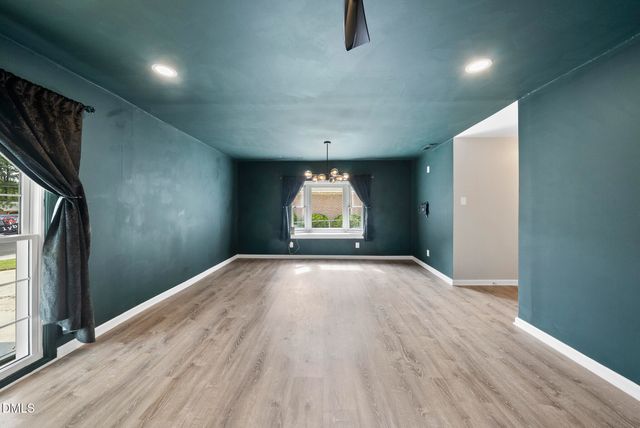 2910 Driftwood Drive, Durham, NC 27707