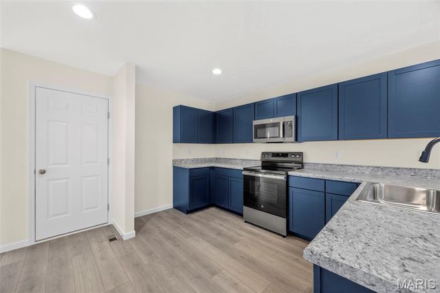 463 Sunset Hollow Drive, Wentzville, MO 63385