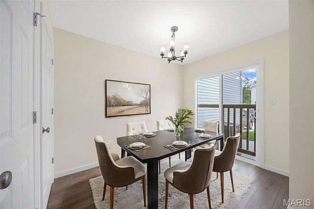 463 Sunset Hollow Drive, Wentzville, MO 63385