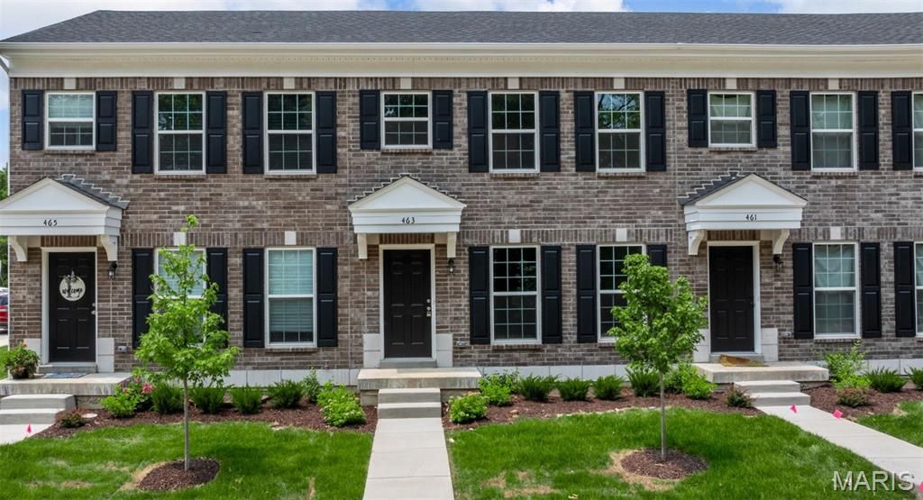 463 Sunset Hollow Drive, Wentzville, MO 63385