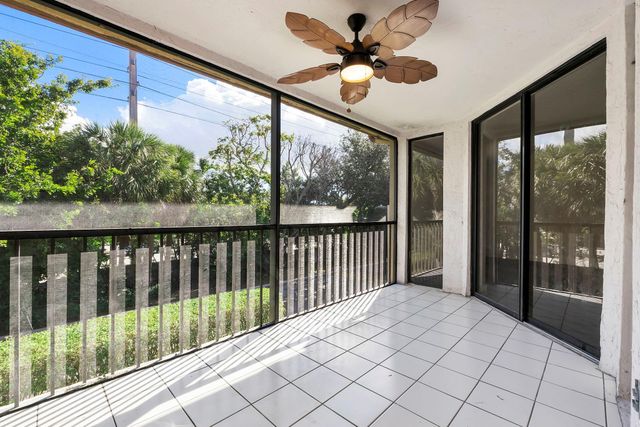 5131 Europa Dr I, Boynton Beach, FL 33437