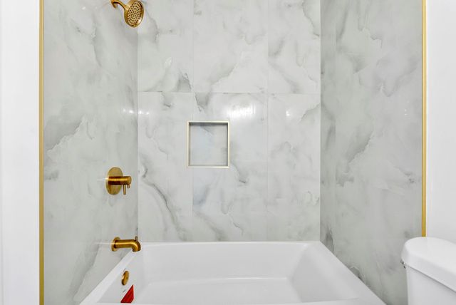 5131 Europa Dr I, Boynton Beach, FL 33437