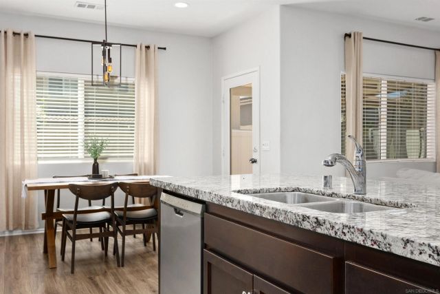 35769 Asturian Way, Fallbrook, CA 92028
