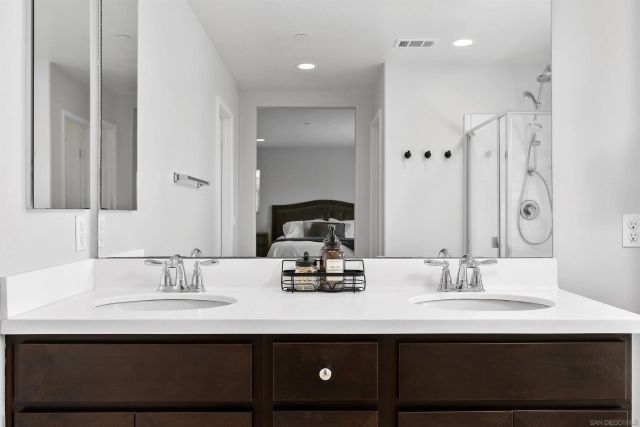 35769 Asturian Way, Fallbrook, CA 92028