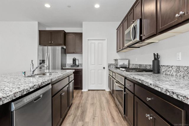 35769 Asturian Way, Fallbrook, CA 92028