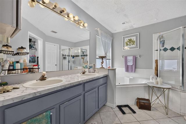 268 EASTON CIRCLE, Oviedo, FL 32765
