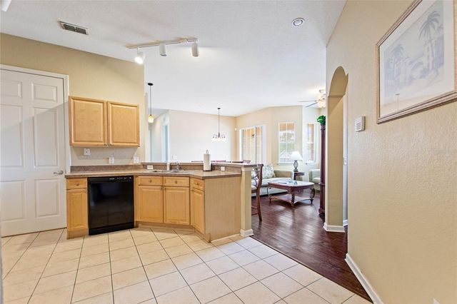 206 TERRACE RIDGE CIRCLE 206, Davenport, FL 33896