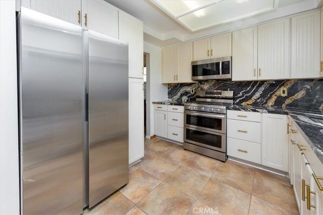 21820 Peppercorn Drive, Saugus, CA 91350