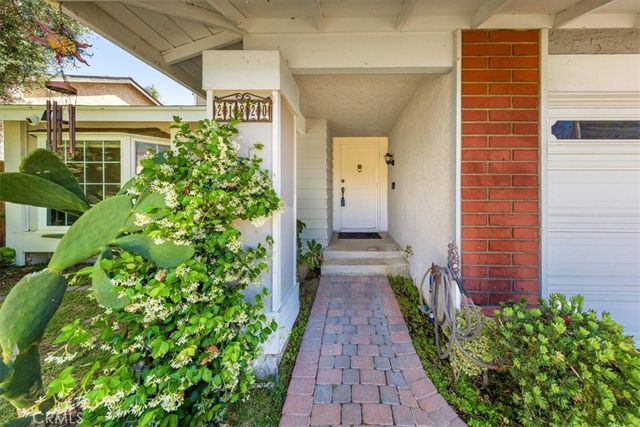 21820 Peppercorn Drive, Saugus, CA 91350