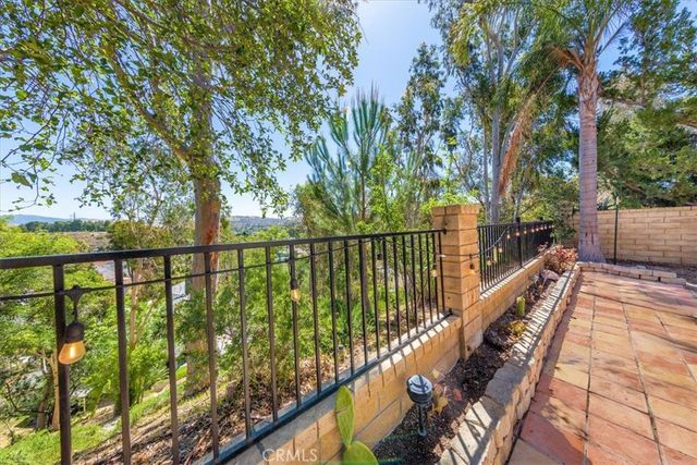 21820 Peppercorn Drive, Saugus, CA 91350