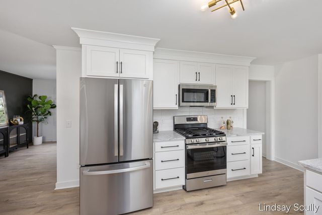 2062 Britton Court, Grand Rapids, MI 49546
