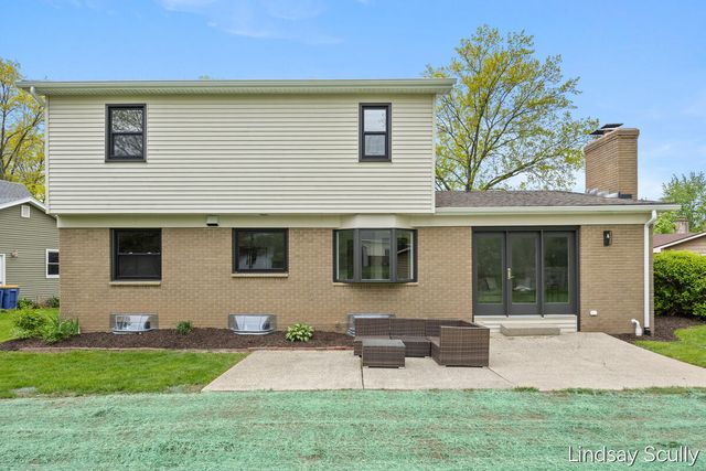 2062 Britton Court, Grand Rapids, MI 49546