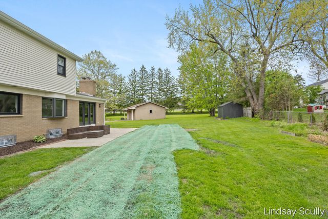 2062 Britton Court, Grand Rapids, MI 49546