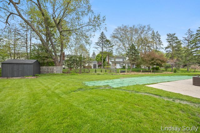 2062 Britton Court, Grand Rapids, MI 49546