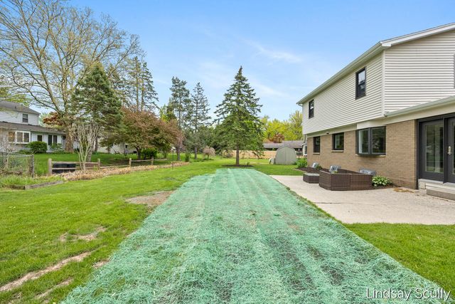2062 Britton Court, Grand Rapids, MI 49546
