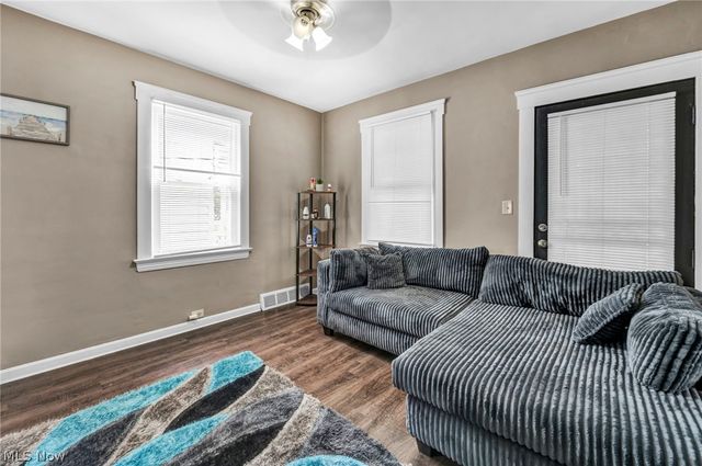 4097 E 64th Street, Cleveland, OH 44105