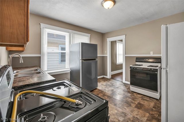 4097 E 64th Street, Cleveland, OH 44105