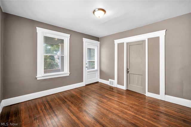 4097 E 64th Street, Cleveland, OH 44105